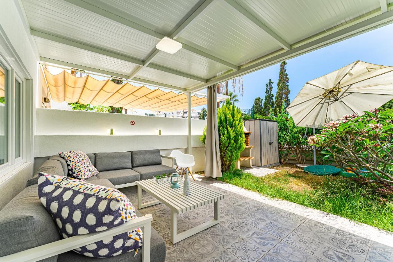 אדחה Beautiful Bungalow In Island Village מראה חיצוני תמונה