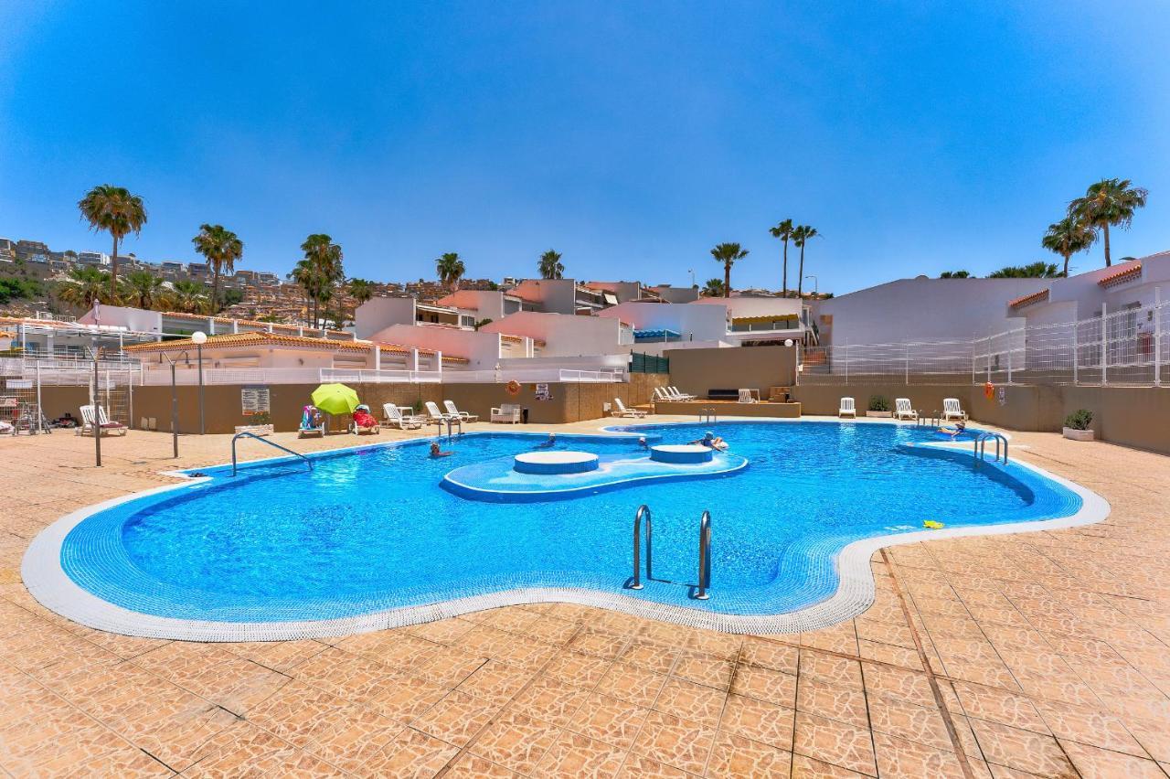 אדחה Beautiful Bungalow In Island Village מראה חיצוני תמונה